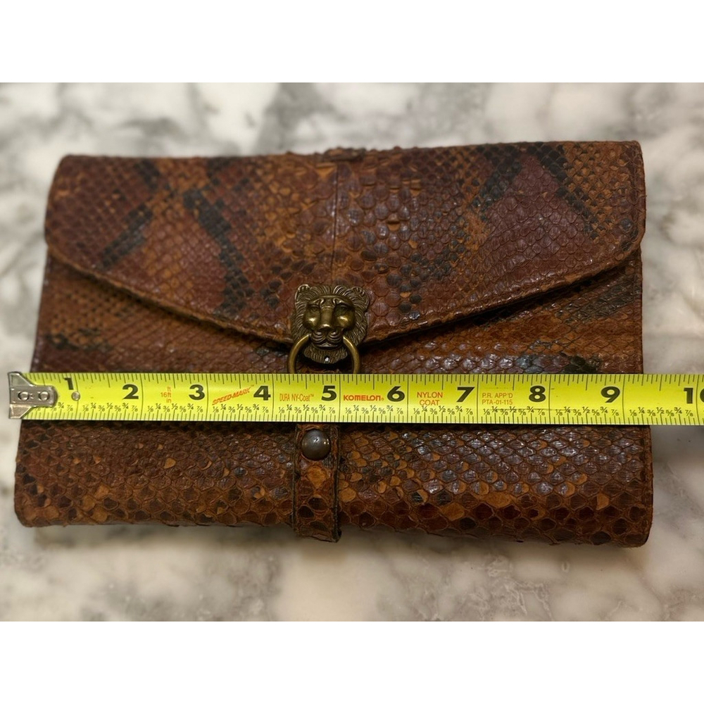 Vintage 1950s European Python Snakeskin Wallet Clutch w/ Lion Head Clasp MCM - Picture 11 of 13